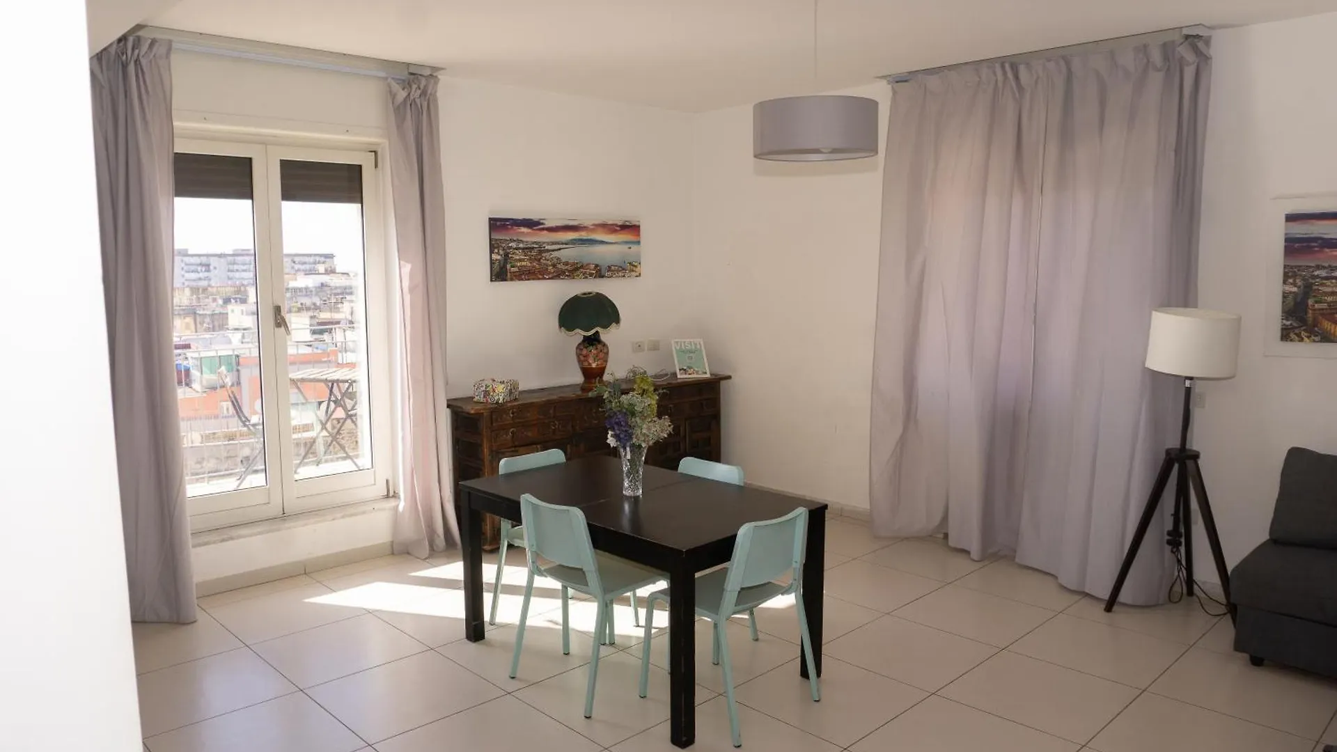 A I R Rettifilo Apartments Napoli 0*,